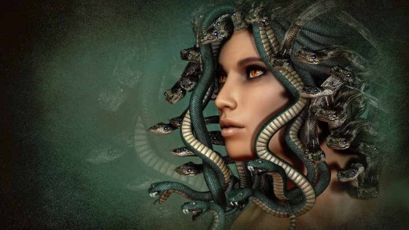 Yılan Saçlı Canavar: Medusa