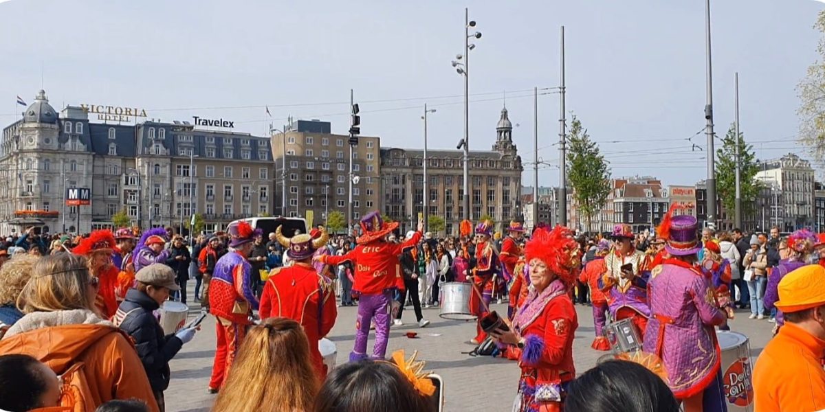 Turuncu Bayram: Kingsday
